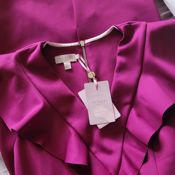 🍒NWT🍒 TED BAKER FUCHSIA DRESS - Picture 7 of 7